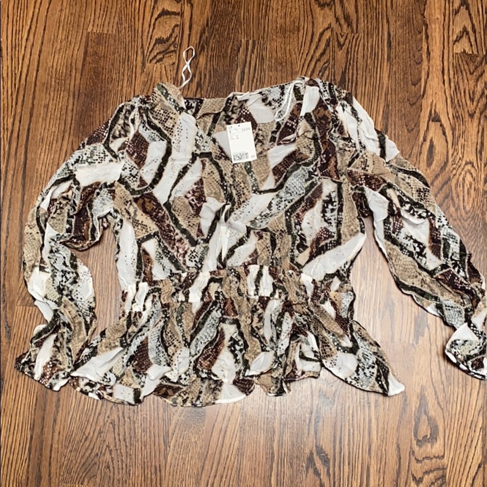 H&M peplum snakeskin top